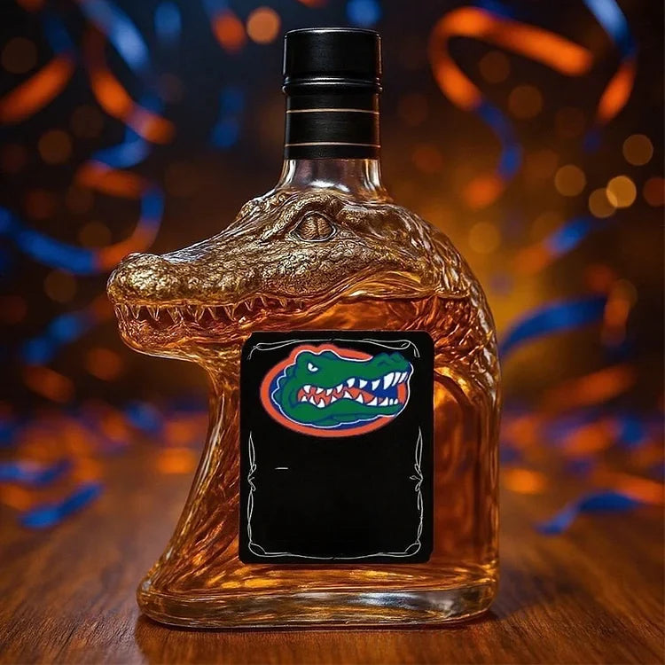 Decantor de whiskey în formă de crocodil